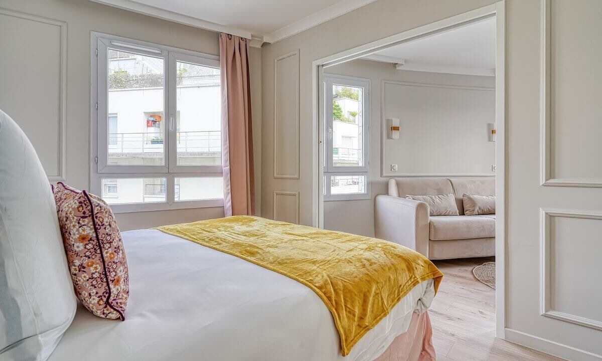 Photo of Bedroom in Faubourg de l'Arche