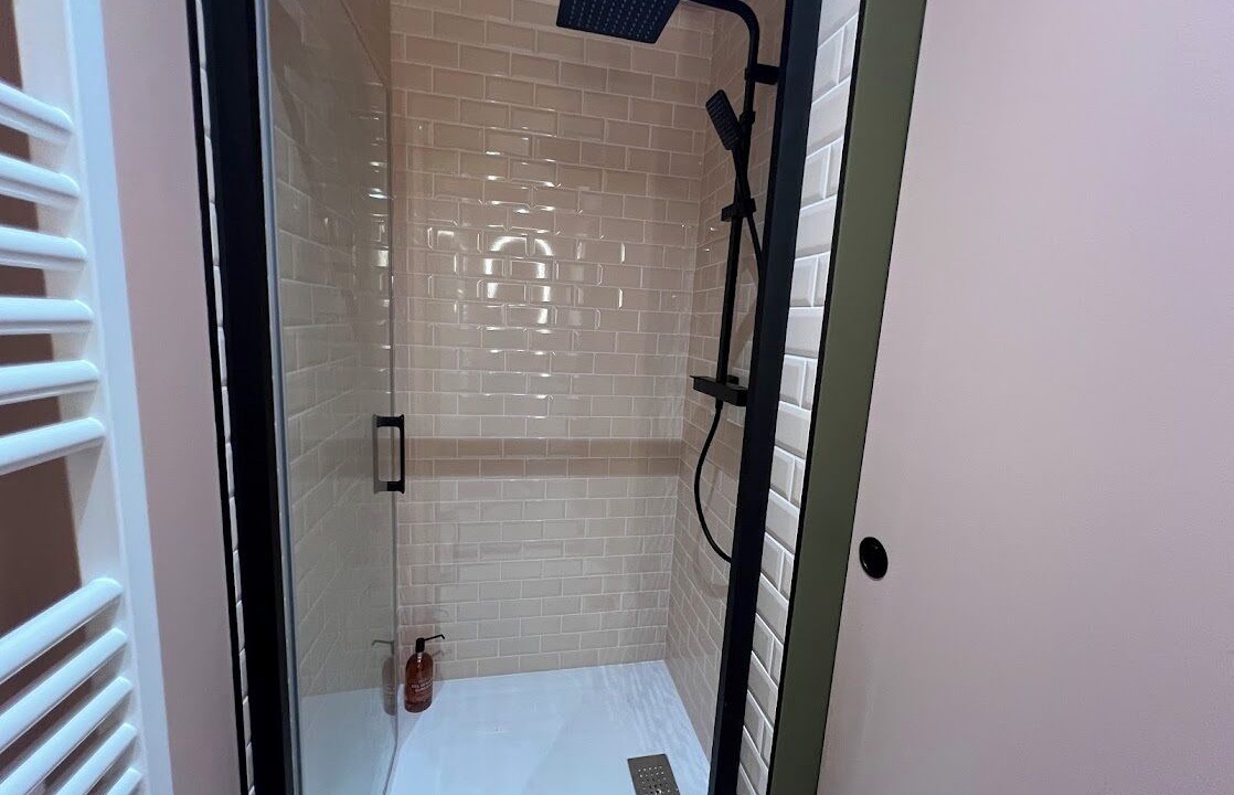 Photo of Bathroom in Longroy