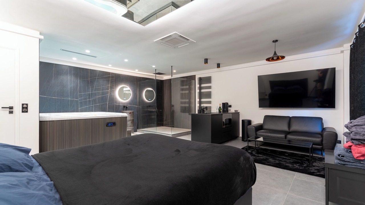 Photo of Bedroom in Esbly