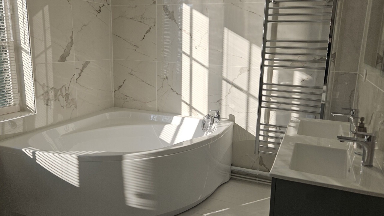 Photo of Bathroom in Dieppe