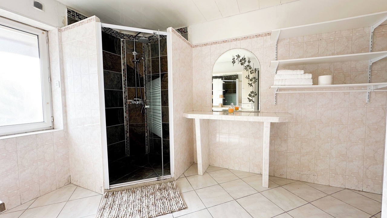 Photo of Bathroom in Chateau-Thierry