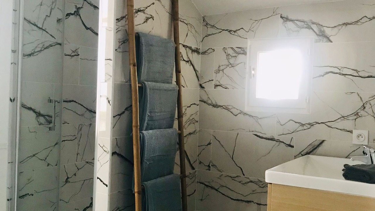 Photo of Bathroom in Enghien-les-Bains