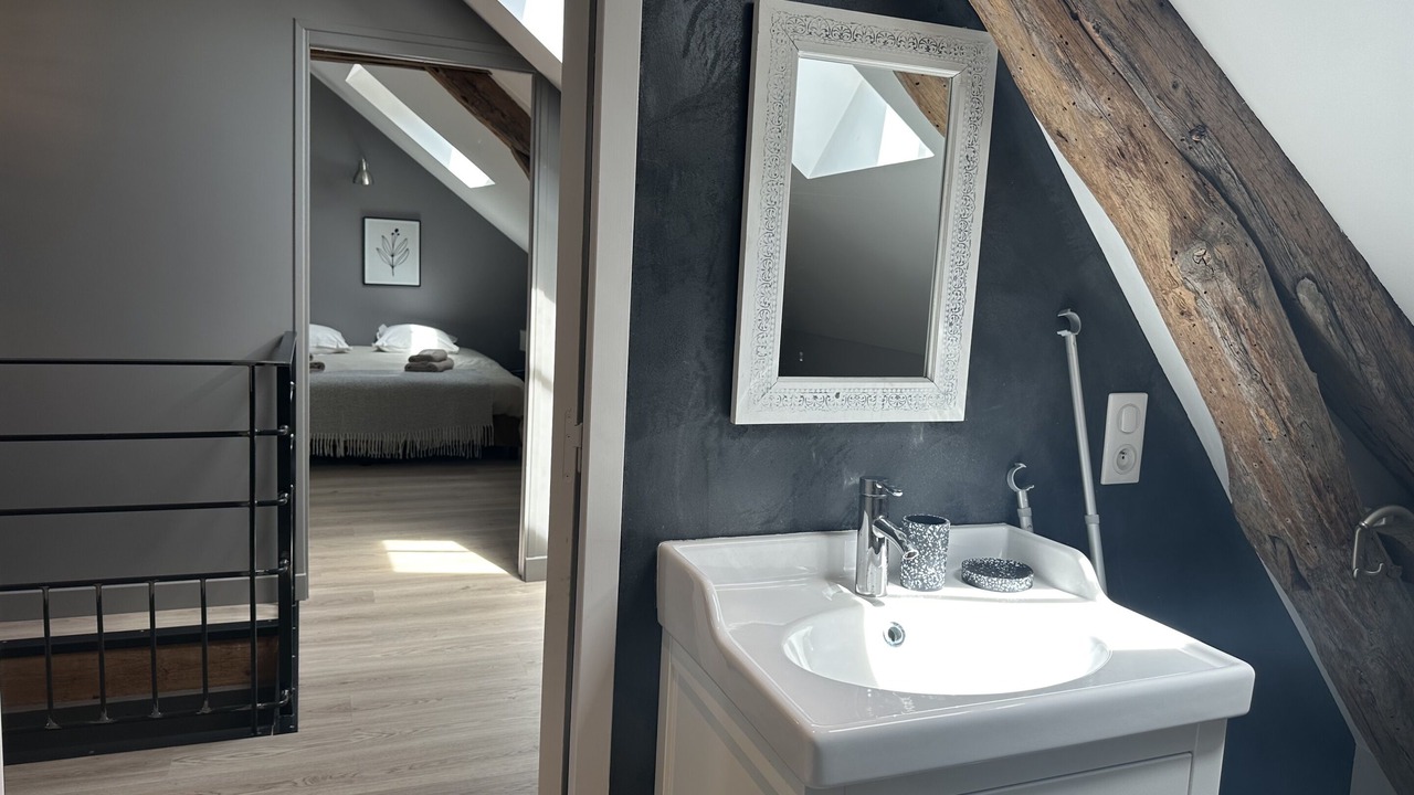 Photo of Bathroom in Chablis
