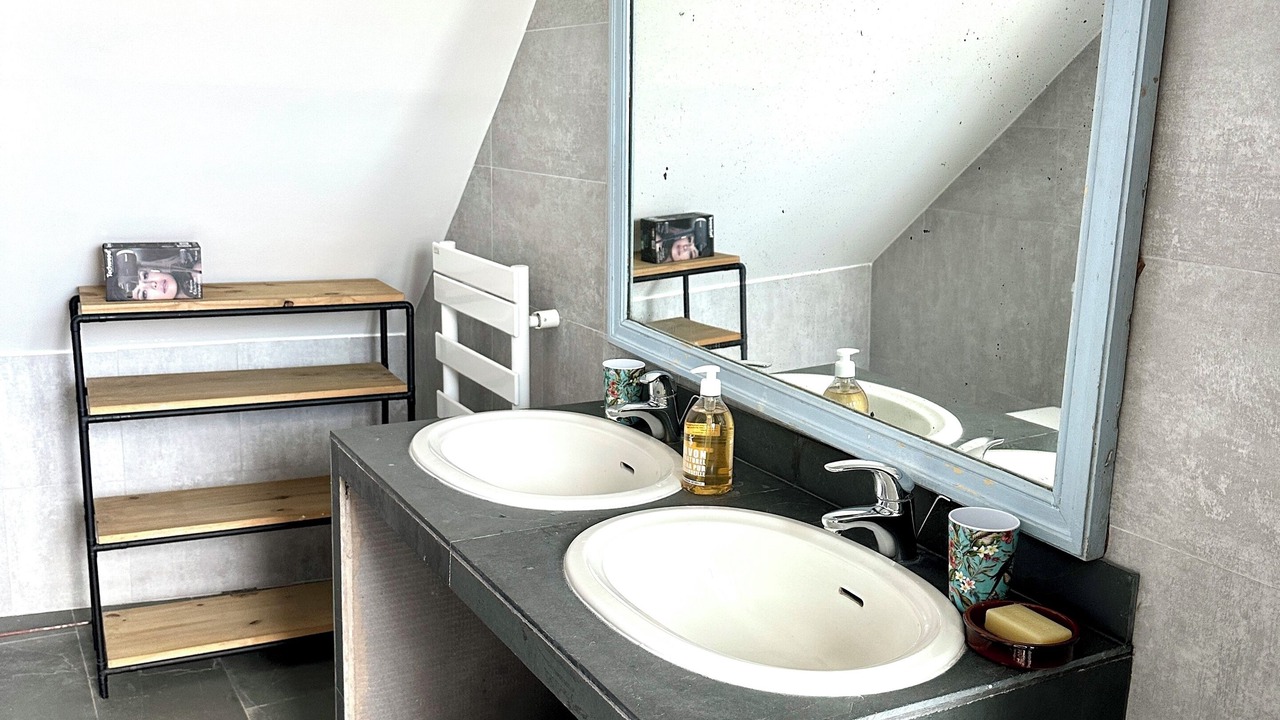 Photo of Bathroom in Chevrainvilliers