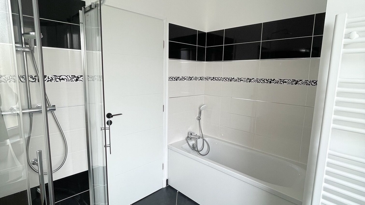 Photo of Bathroom in Bourgogne-Fresne