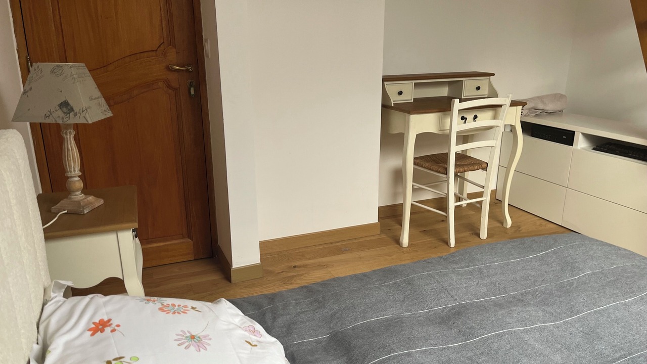 Photo of Bedroom in Saint-Remy-les-Chevreuse