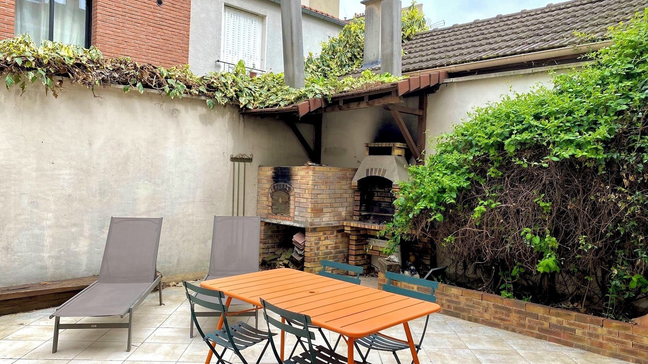 Photo of Outdoor in Saint-Ouen