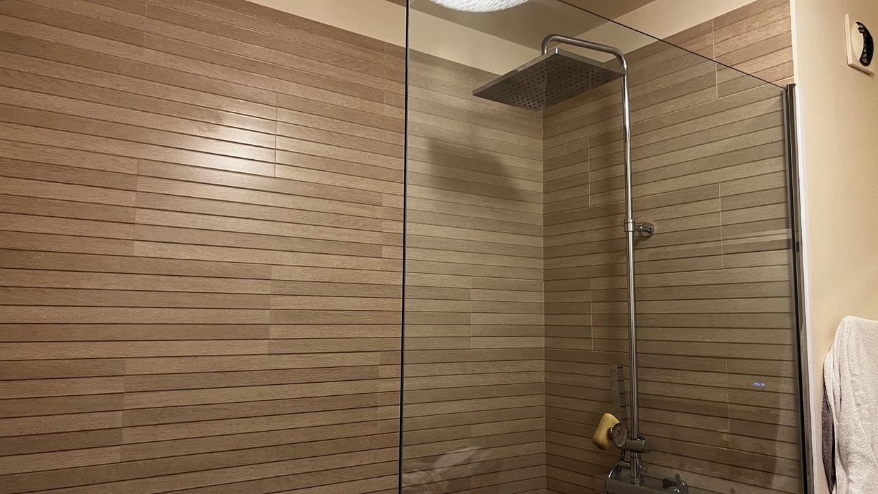 Photo of Bathroom in Villeneuve-la-Garenne