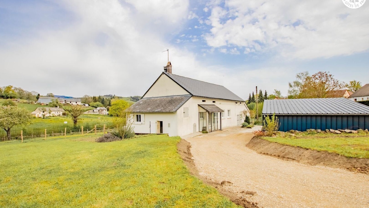 Photo of Outdoor in Saint-Leger-sous-Beuvray