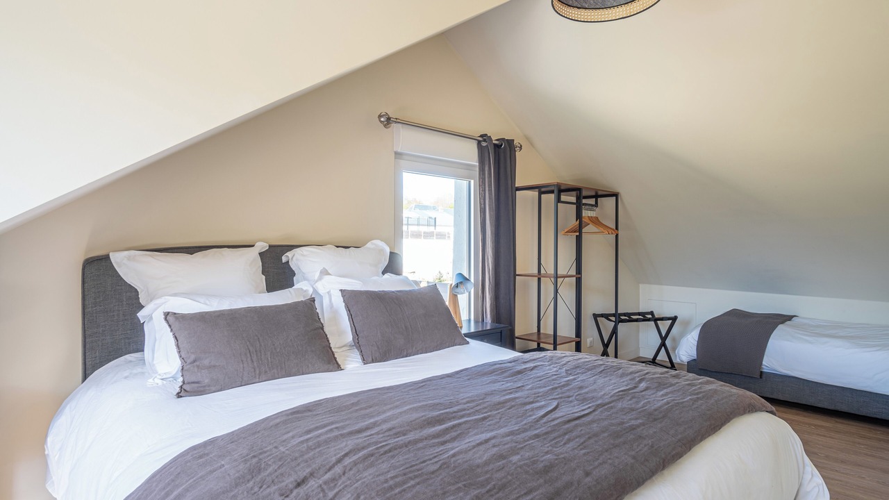 Photo of Bedroom in Paroisse Saint-Quentin Notre-Dame