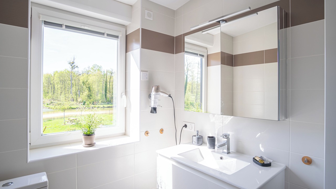 Photo of Bathroom in Paroisse Saint-Quentin Notre-Dame