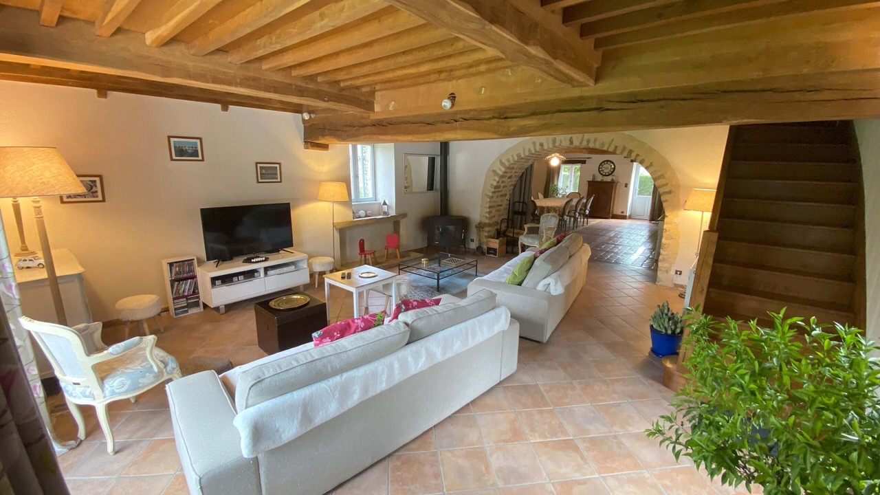 Photo of Livingroom in Vault-de-Lugny