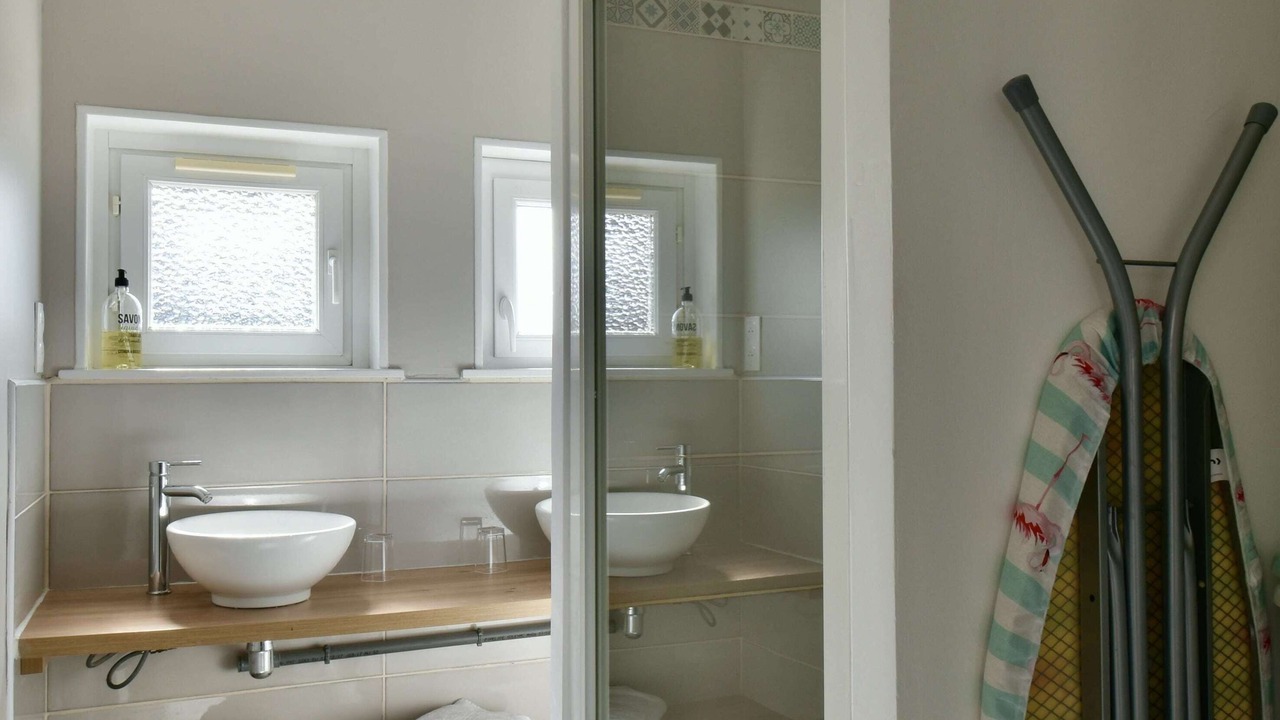Photo of Bathroom in Dernier Sou