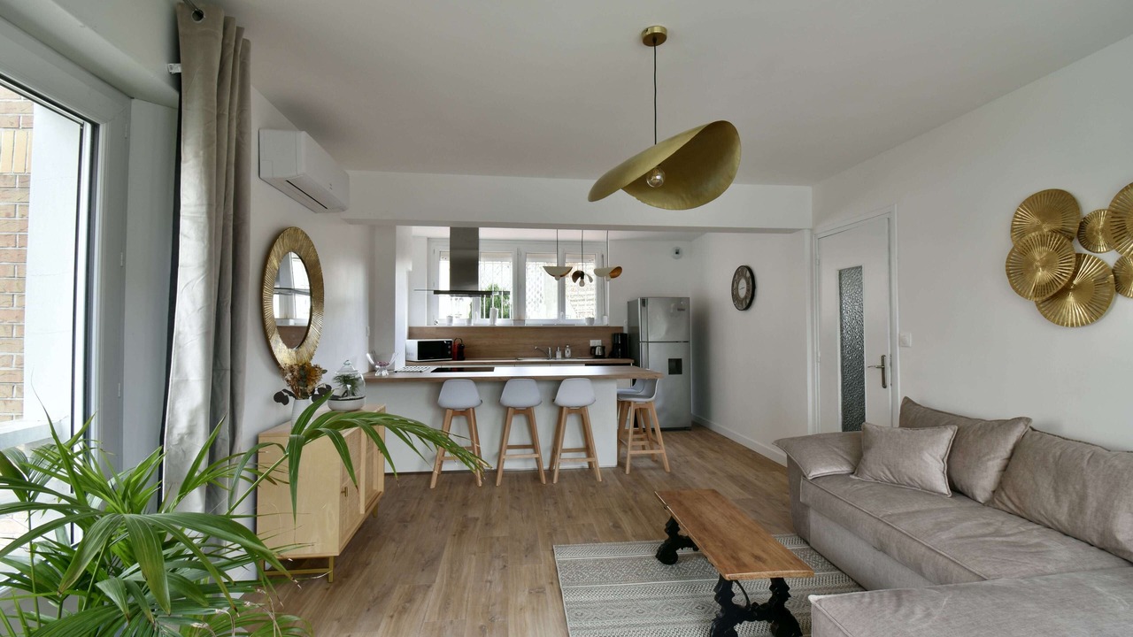 Photo of Livingroom in Dernier Sou