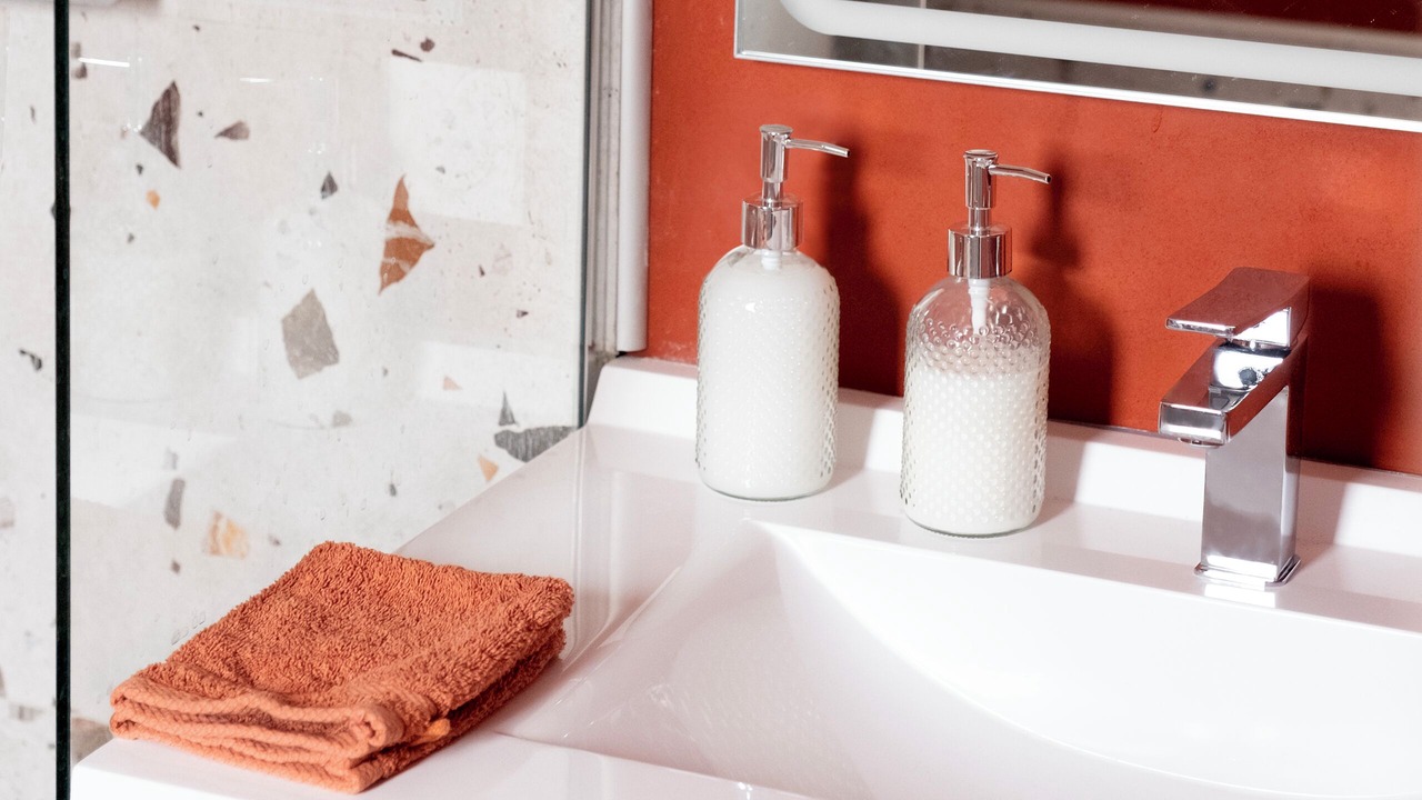 Photo of Bathroom in Sainghin-en-Melantois