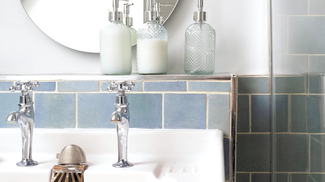 Photo of Bathroom in Sainghin-en-Melantois
