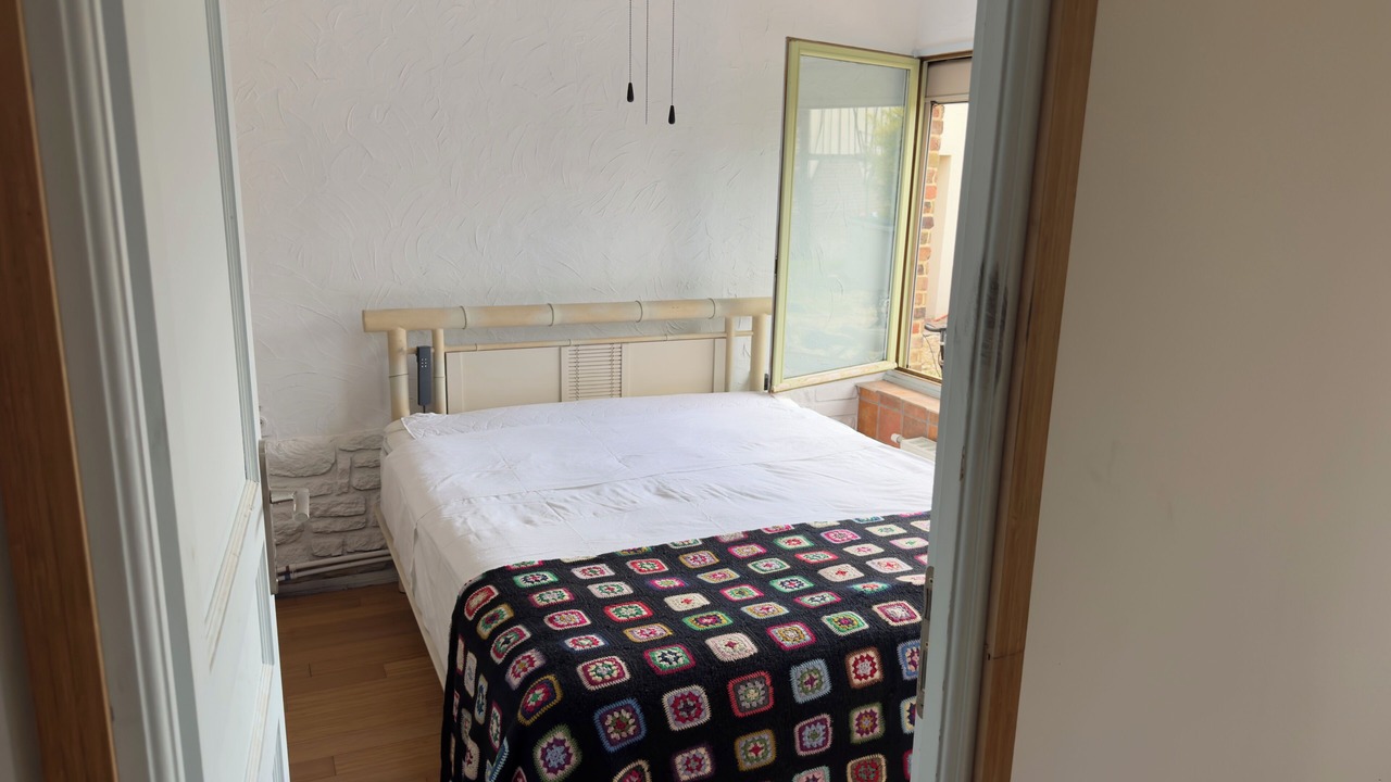 Photo of Bedroom in Cleon