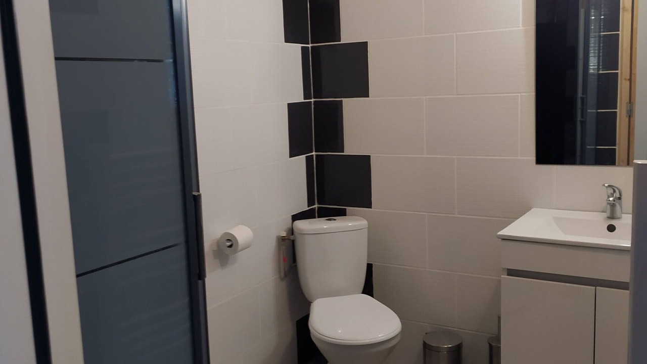 Photo of Bathroom in Chemire-en-Charnie