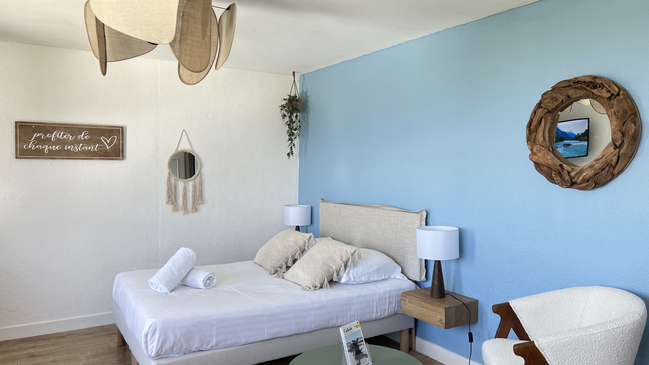 Photo of Bedroom in Port