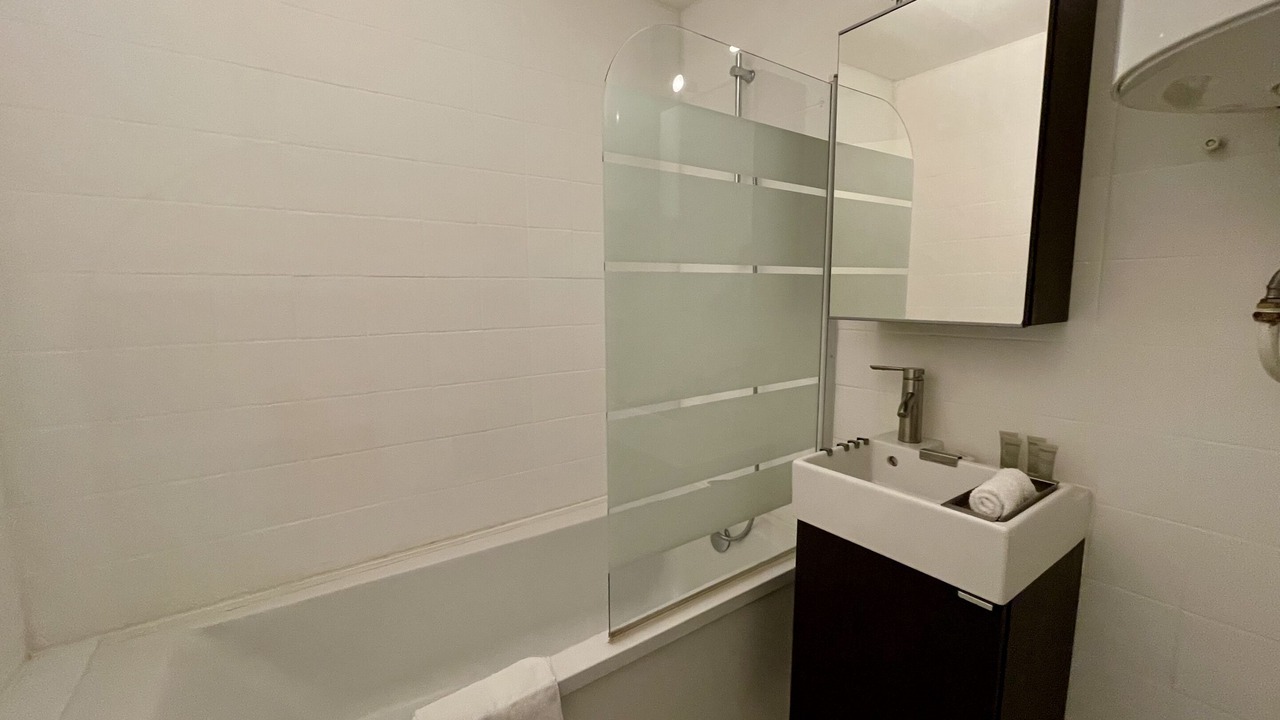Photo of Bathroom in Port