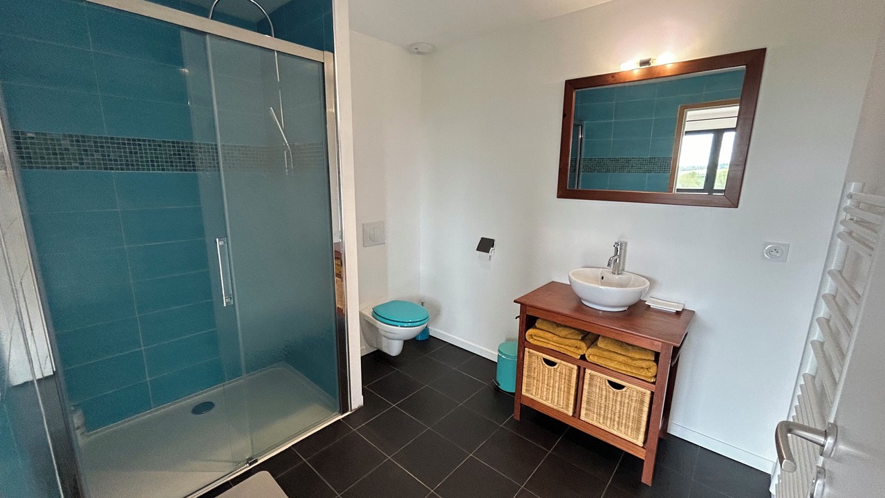 Photo of Bathroom in Laleu