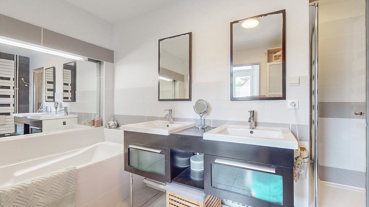 Photo of Bathroom in Arques-la-Bataille