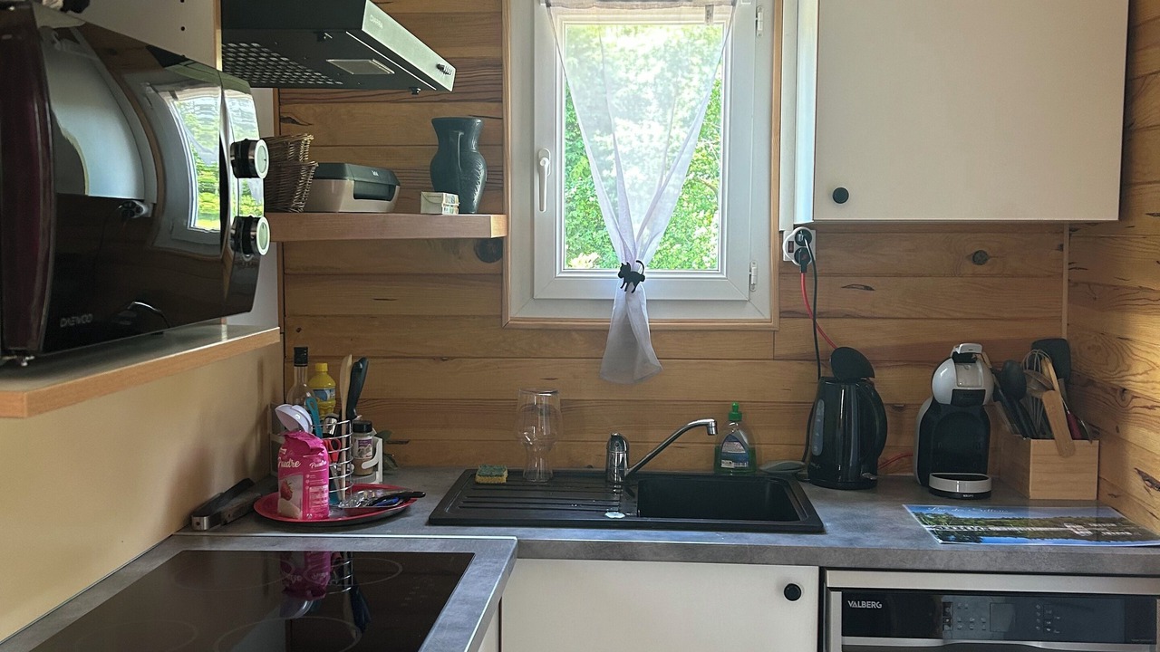 Photo of Kitchen in Moux-en-Morvan
