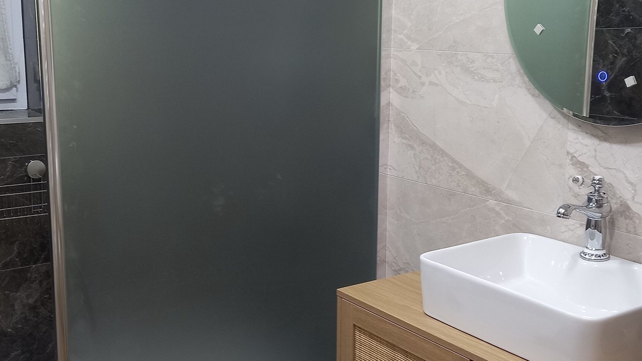 Photo of Bathroom in Daubeuf-Serville
