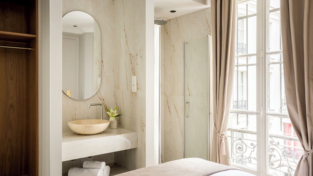 Photo of Bathroom in Bonne-Nouvelle