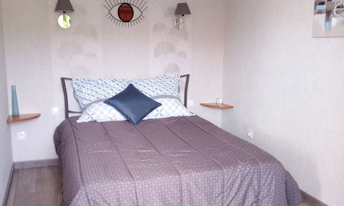 Photo of Bedroom in Sotteville-sur-Mer