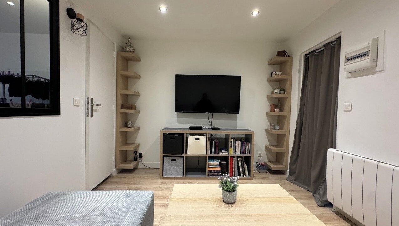 Photo of Livingroom in Drancy