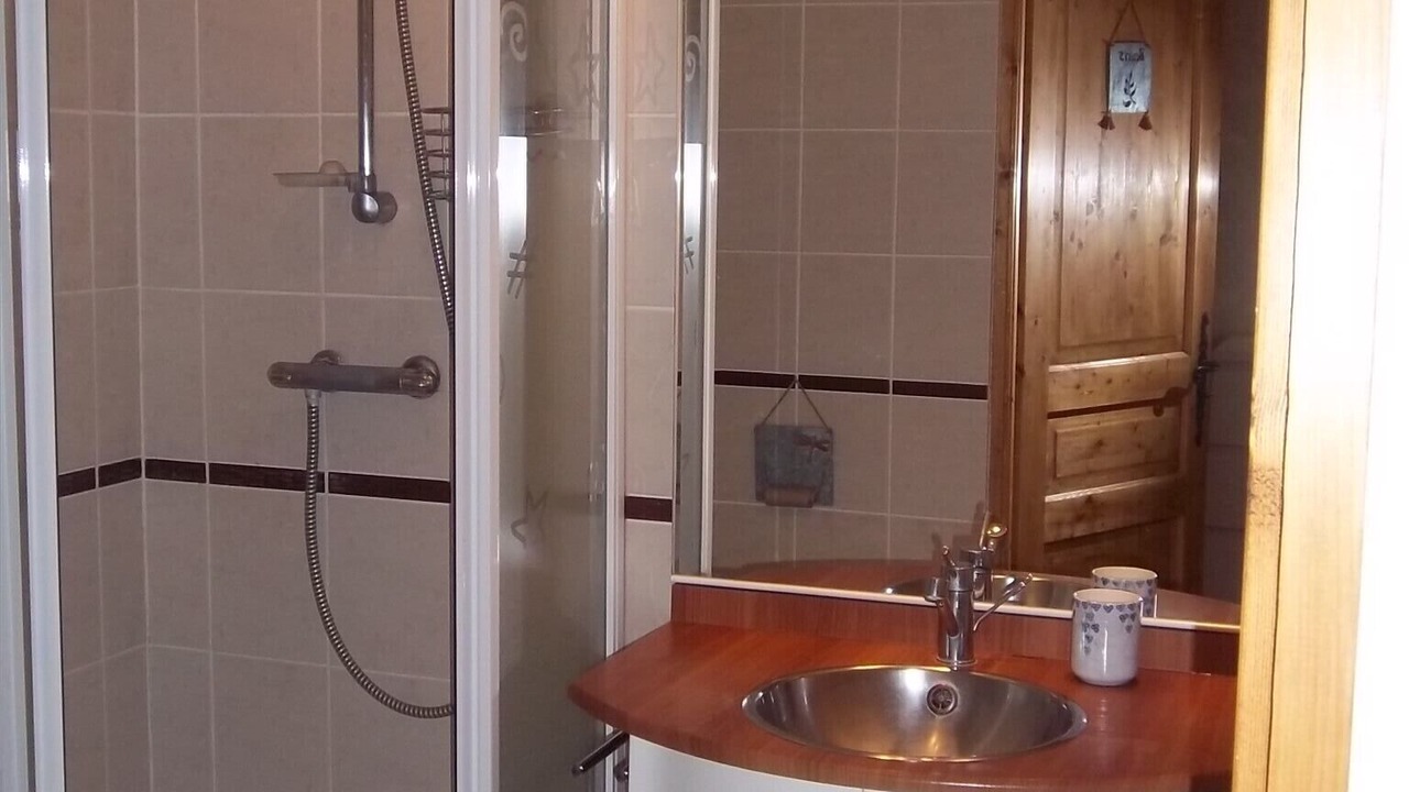 Photo of Bathroom in Alieze