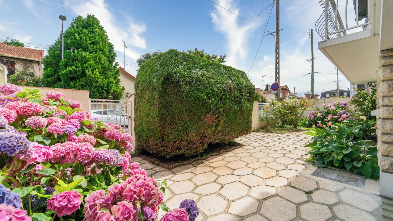 Photo of Outdoor in Aulnay-sous-Bois