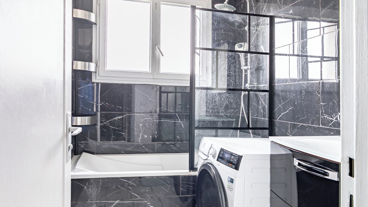 Photo of Bathroom in Neuilly-sur-Marne