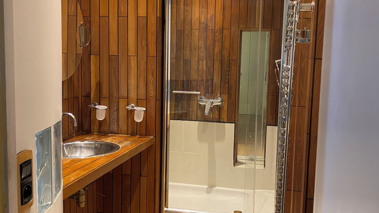 Photo of Bathroom in Bel-Air Nord