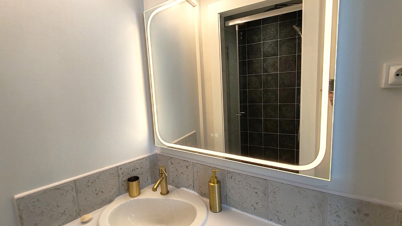 Photo of Bathroom in Quartier Pasteur