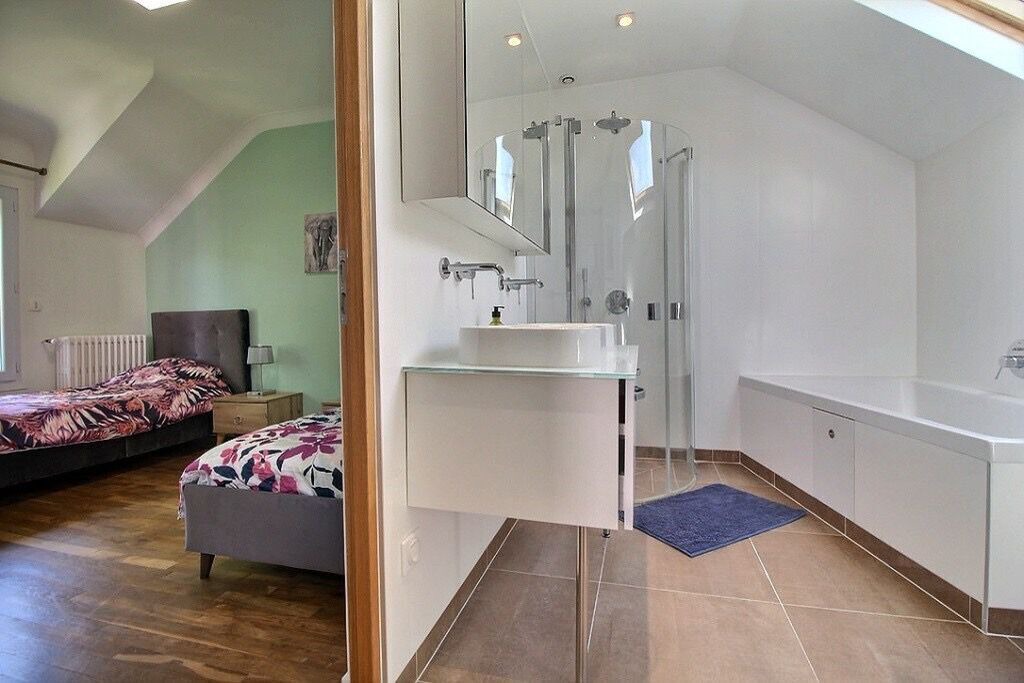Photo of Bathroom in Aulnay-sous-Bois