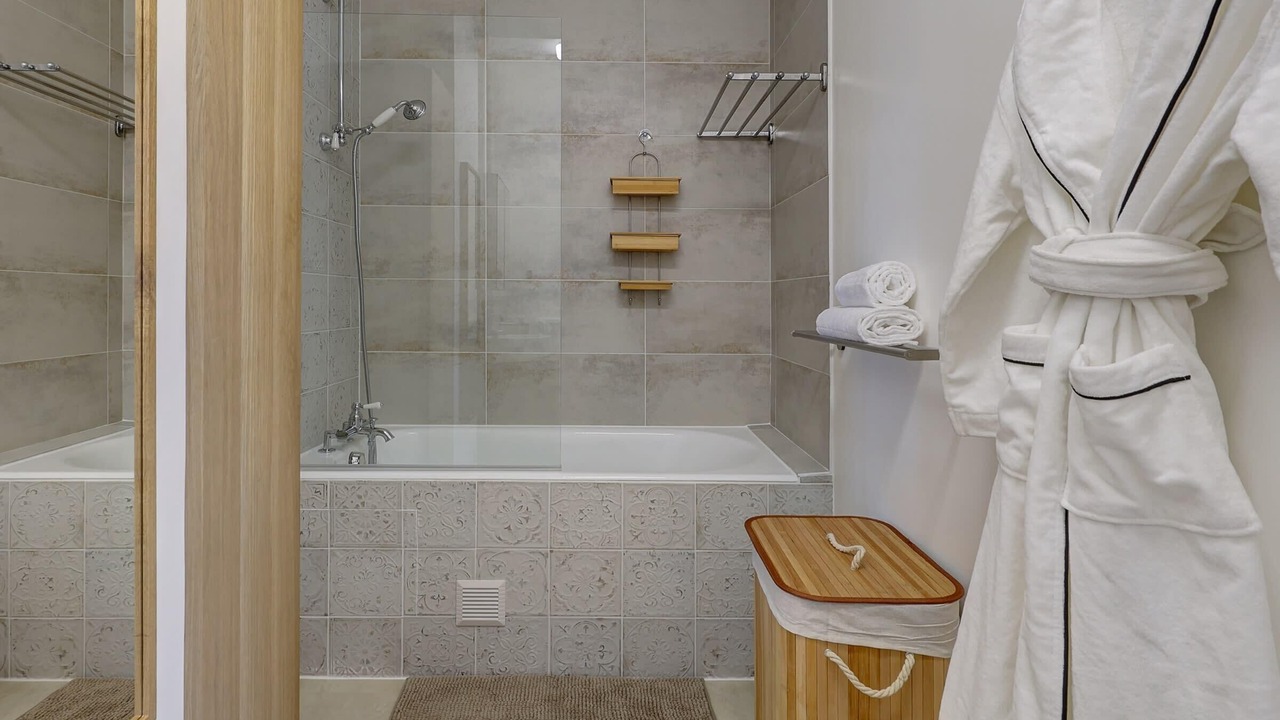 Photo of Bathroom in Grenelle