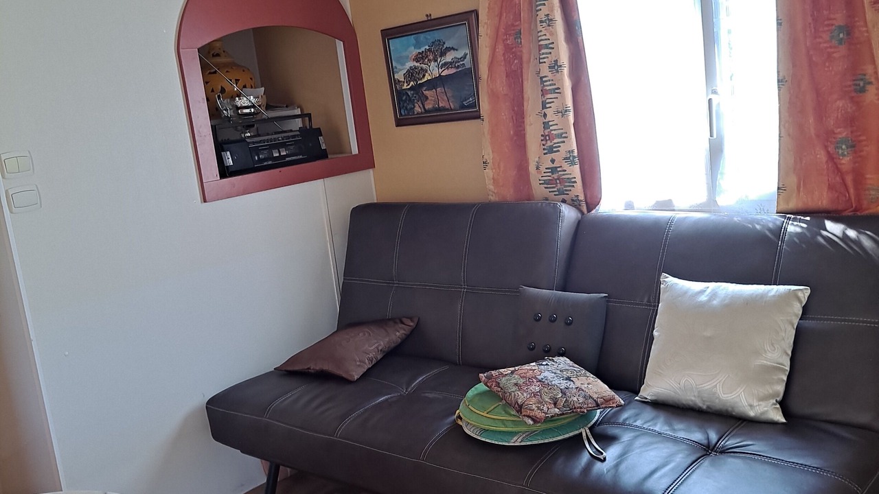 Photo of Livingroom in Ivry-la-Bataille