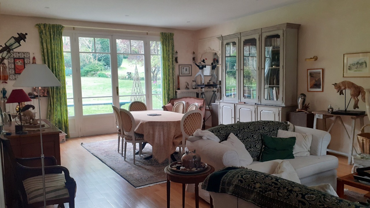 Photo of Livingroom in Samoreau