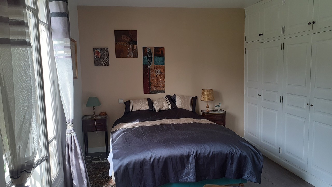 Photo of Bedroom in Samoreau