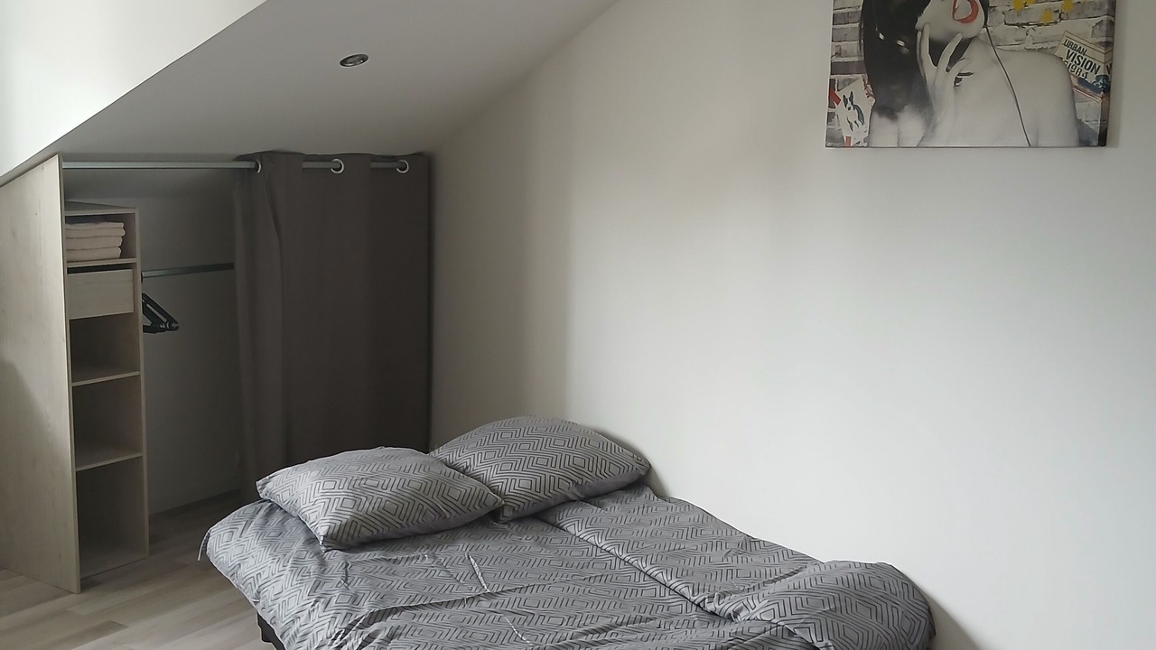 Photo of Bedroom in Carrieres Faucilles - Butte Pinson