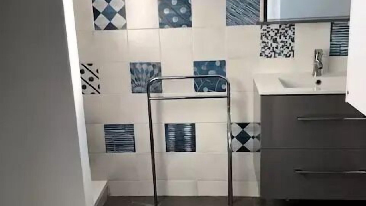 Photo of Bathroom in Routhiauville