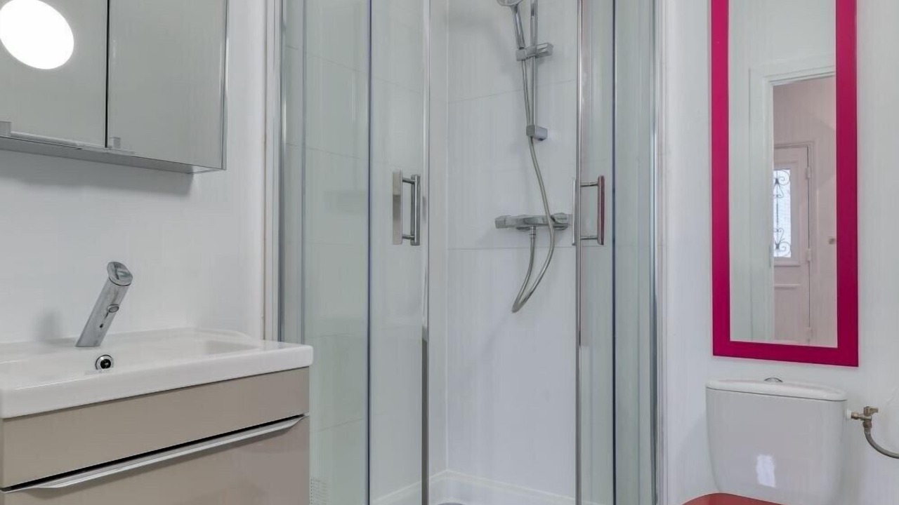Photo of Bathroom in Samois-sur-Seine