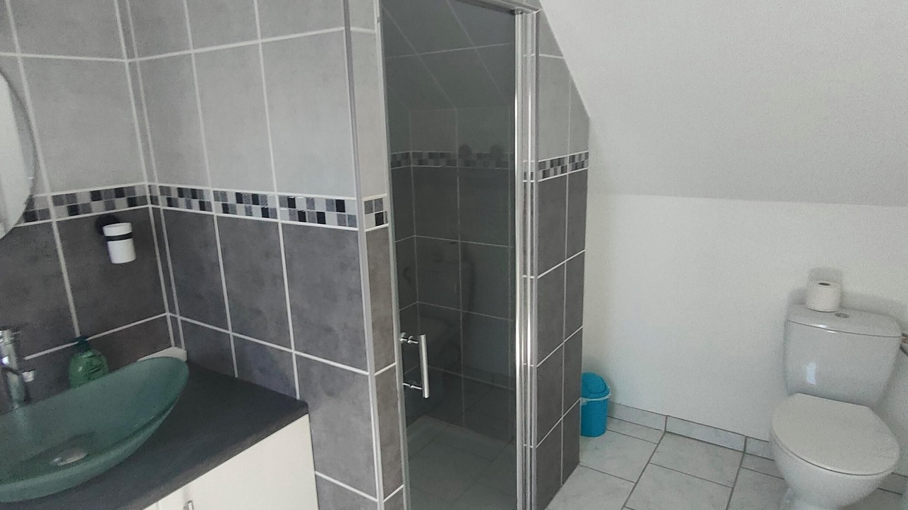 Photo of Bathroom in Chavot-Courcourt