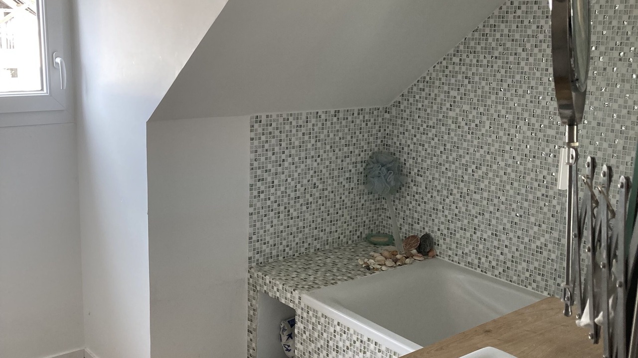 Photo of Bathroom in Saint-Nom-la-Breteche