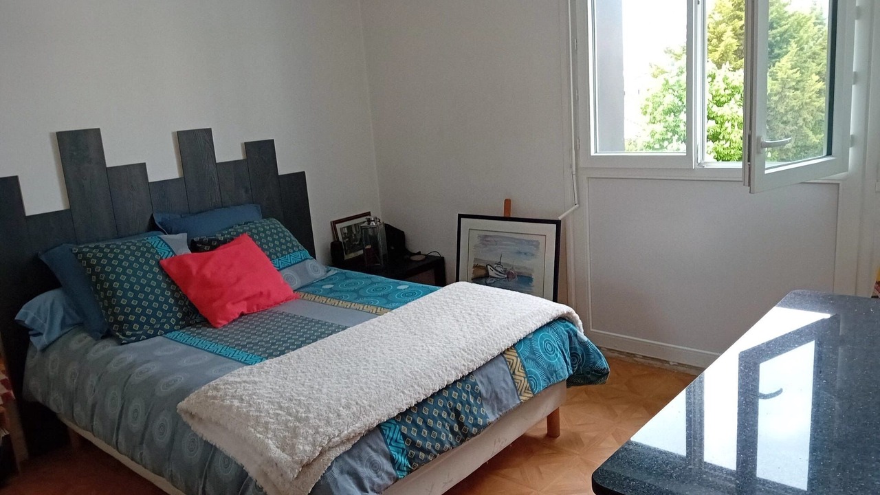 Photo of Bedroom in Athis-Mons
