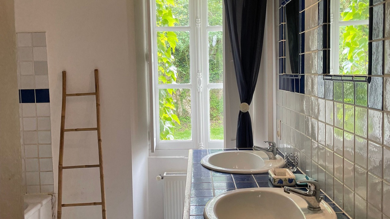 Photo of Bathroom in Solesmes