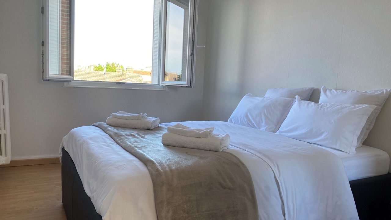 Photo of Bedroom in Sainte-Savine