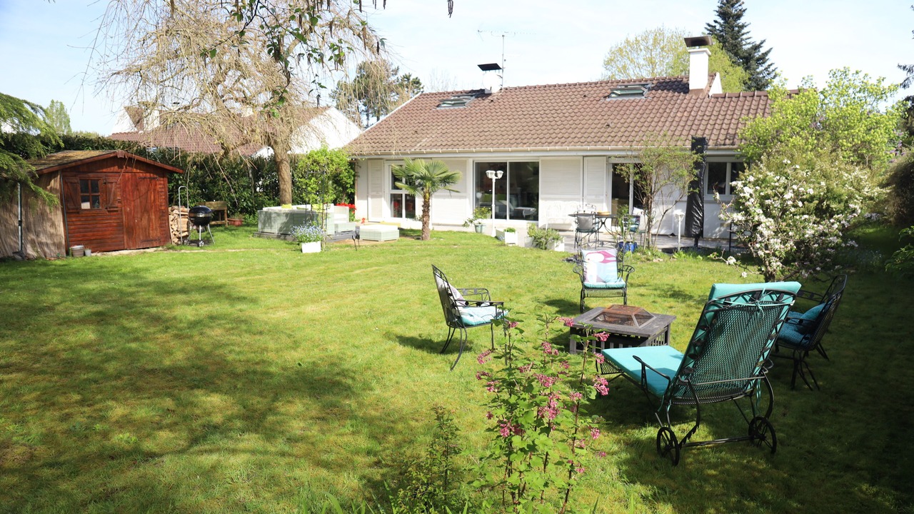Photo of Outdoor in Cernay-la-Ville
